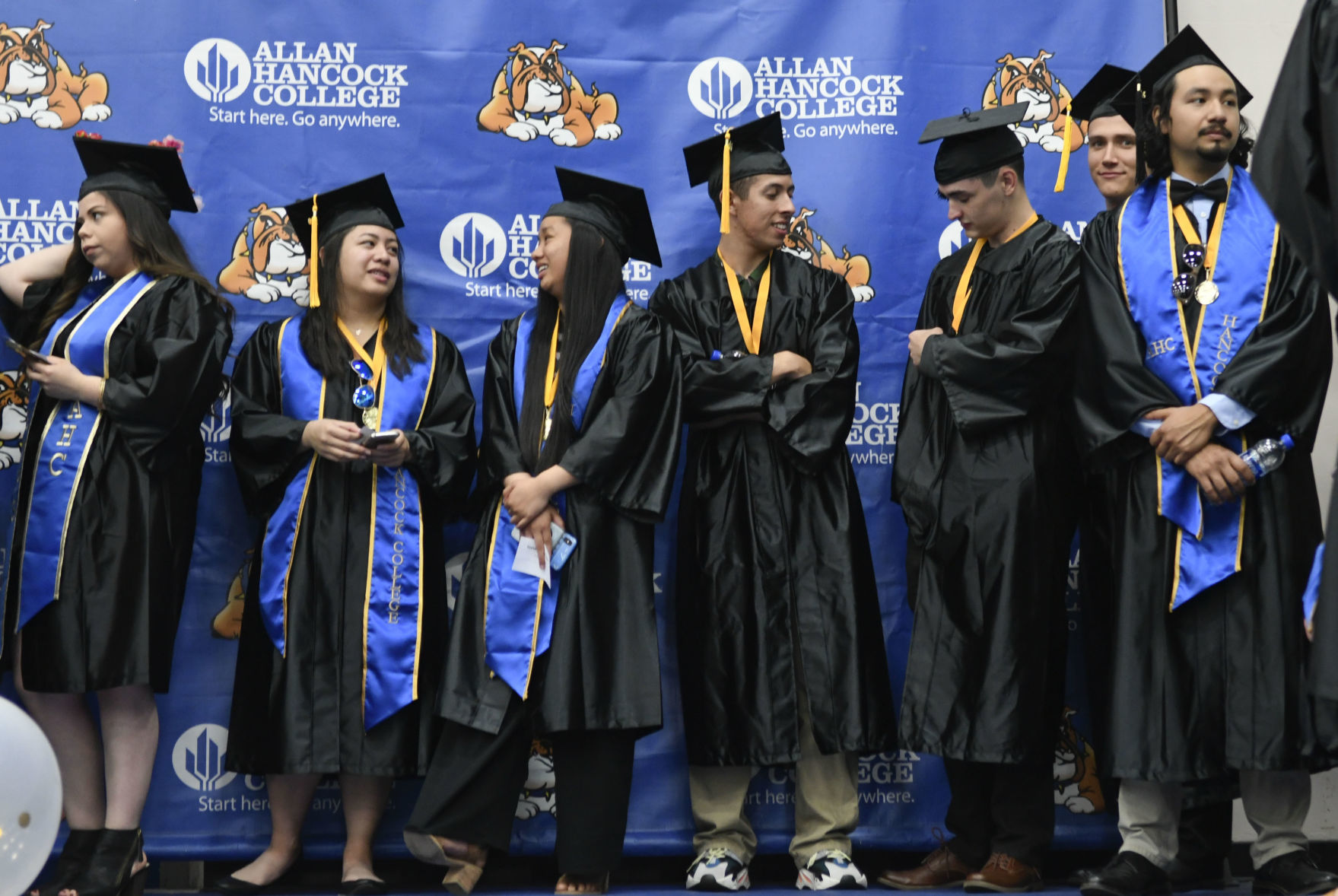052419 Hancock grad caps 11.jpg